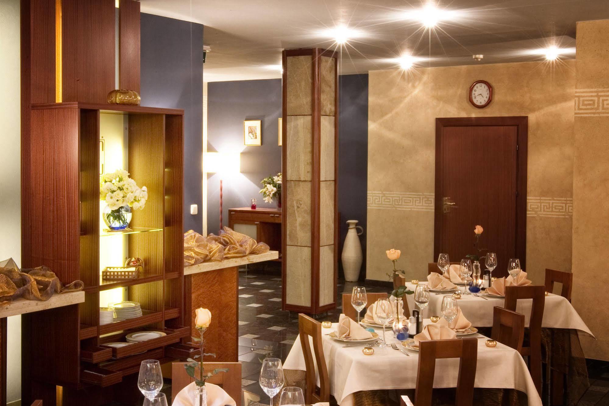 קרקוב Classic Hotel מסעדה תמונה